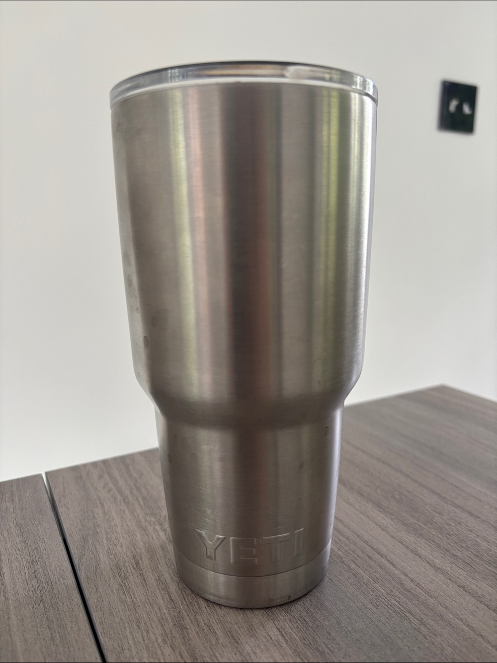 YETI Travel Mug, Good Used Condition! Large with Cup Holder Compatible Bottom